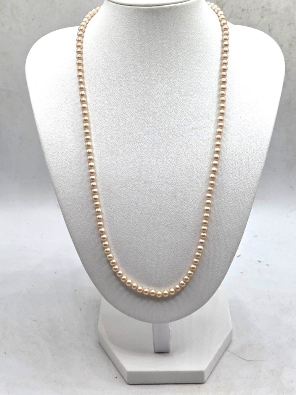 Vintage Faux Pearl Necklace With Gold Tone Clasp